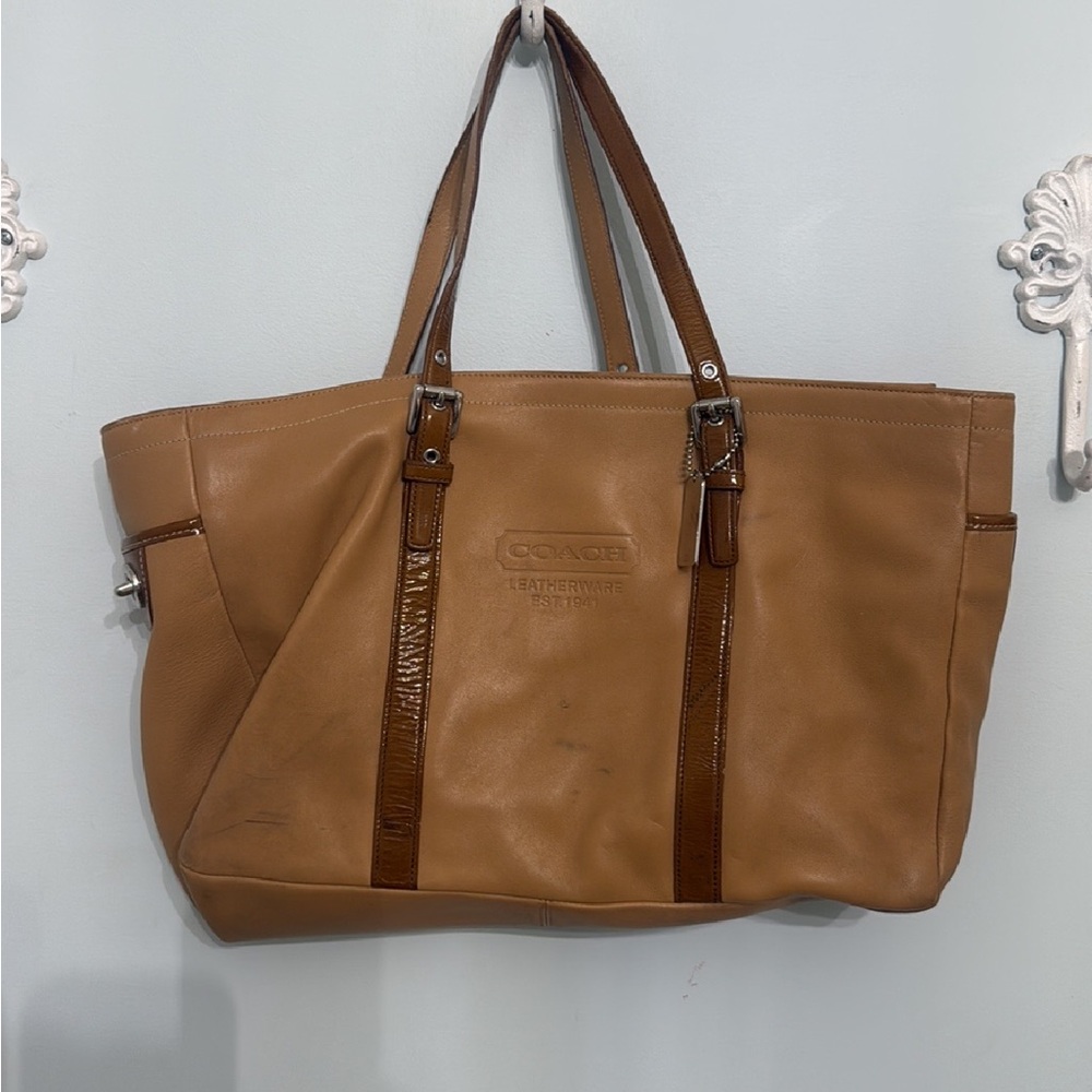 Coach Hampton Leather Tote Bag - Brown